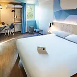 Ibis Styles Lisses Paris Sud Hotel 3*