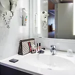 Отель Ibis Styles Lisses Paris Sud 3*