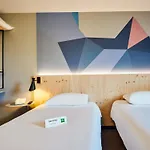 Ibis Styles Lisses Hotel