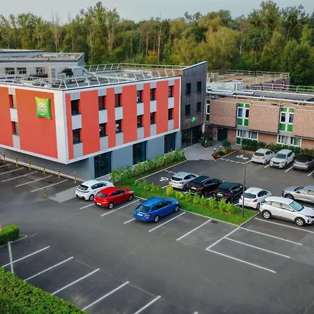 Ibis Styles Lisses Evry (Essonne)