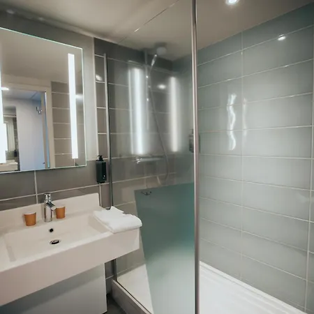 Ibis Styles Lisses Evry (Essonne)