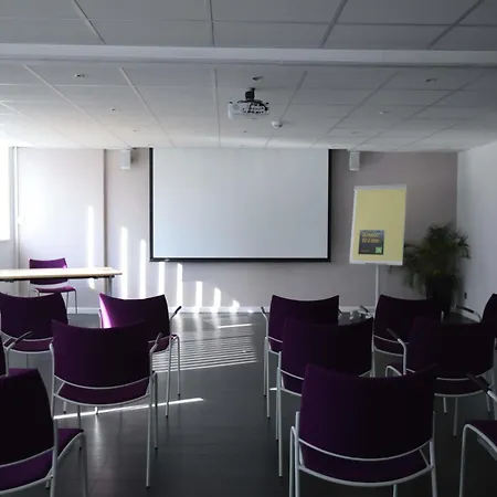 Ibis Styles Lisses 3*