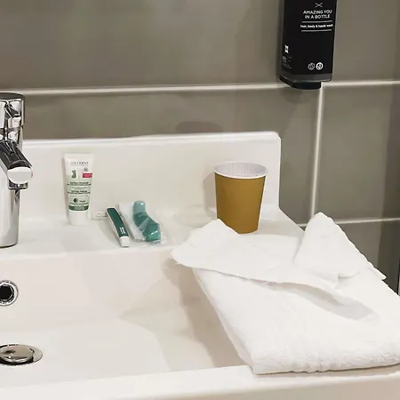 Ibis Styles Lisses Hotel 3*
