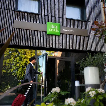 Ibis Styles Lisses Paris Sud Evry-Courcouronnes