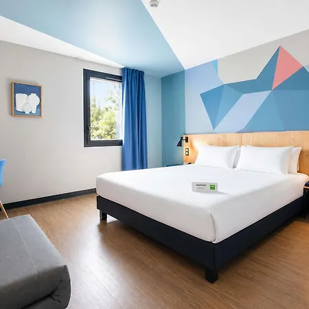 Ibis Styles Lisses Paris Sud Hotel