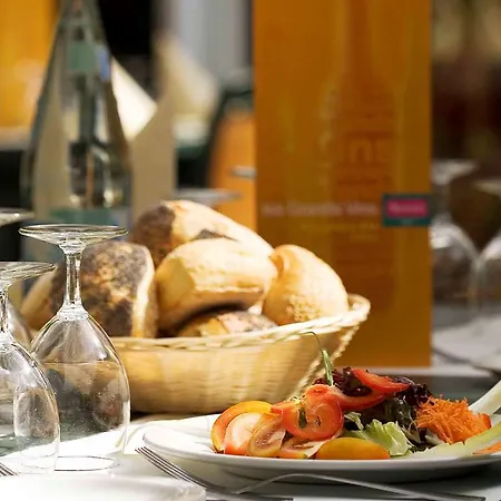 Ibis Styles Lisses Paris Sud 3*